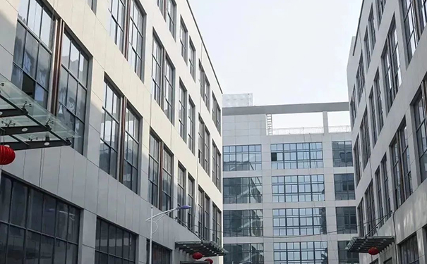 提升建筑外墻表面平整度 助力高品質交付.jpg