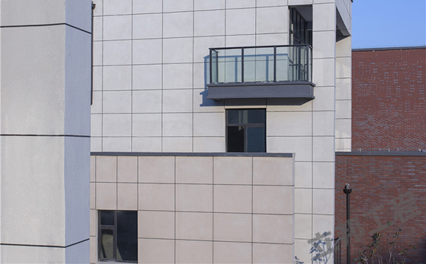 內(nèi)墻漆和外墻漆的區(qū)別在哪？